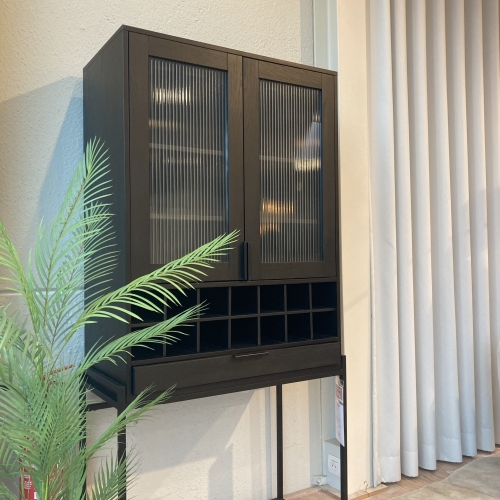 Travis cabinet - expomodel